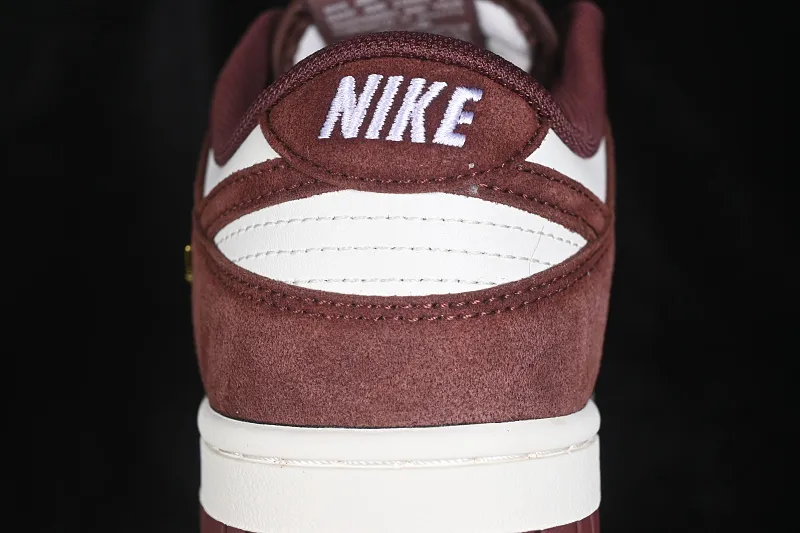 All Categories Nk SB Dunk Series Nk SB Dunk Low Low-top sneakers Nike SB Dunk Low Year of the Horse Burgundy Low-top casual sneakers IB4417-104